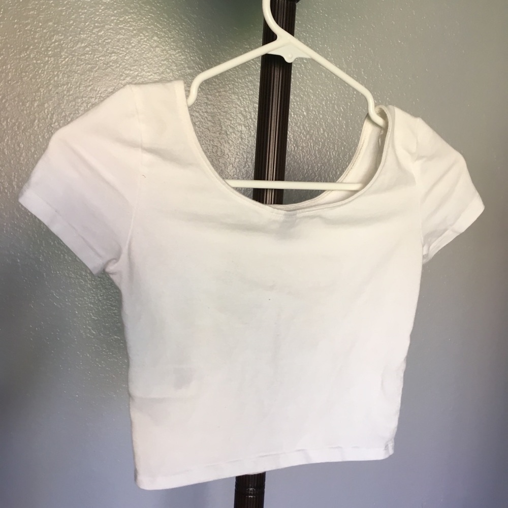 Crop Top - Picture 4 of 4